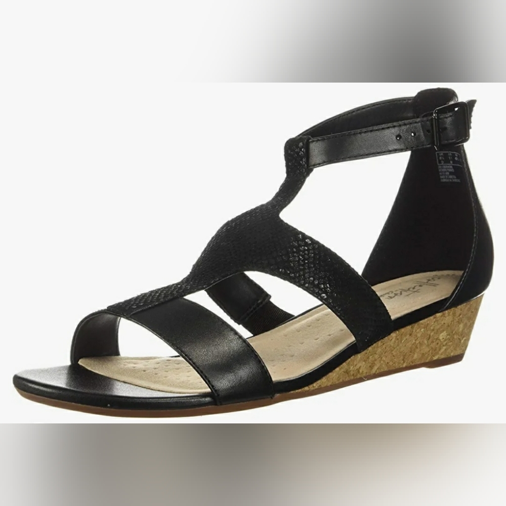 Clarks Women's Abigail Lily Wedge Sandal